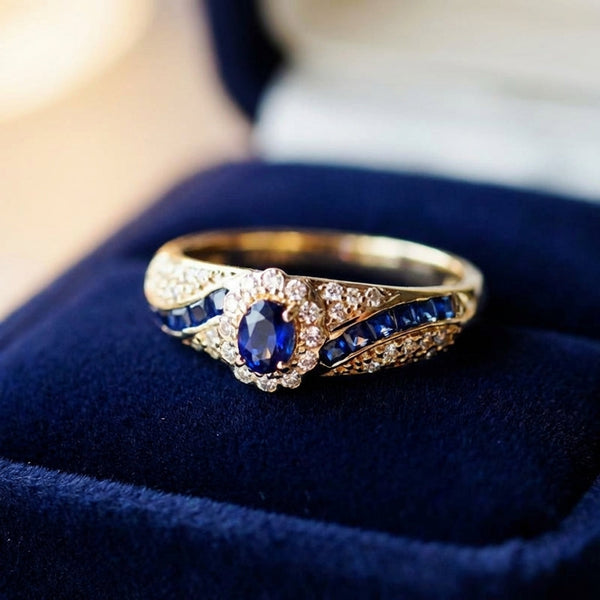 Anillo promesa con detalle azul · Dorado