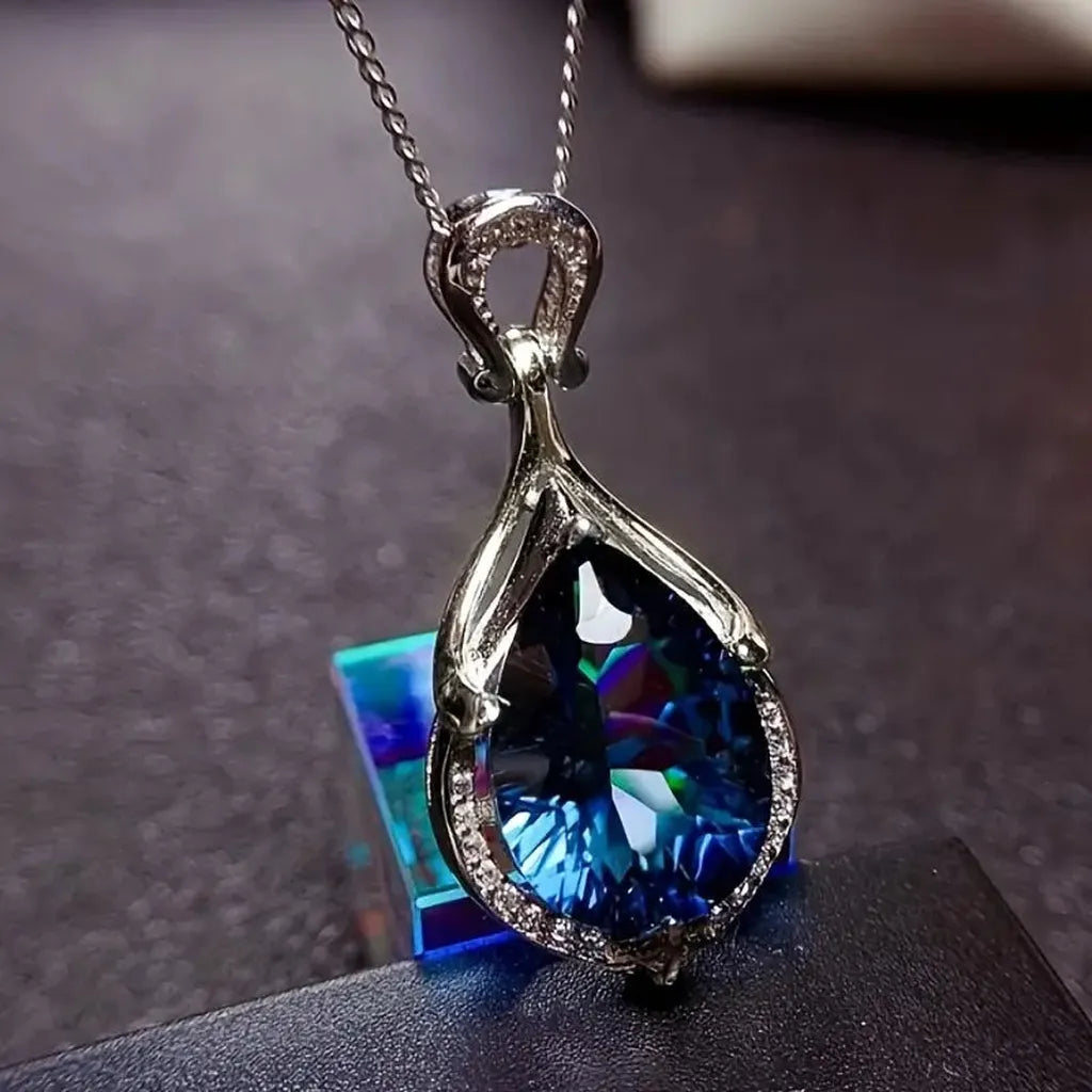 Collar Alindra Feymorra · Plateado