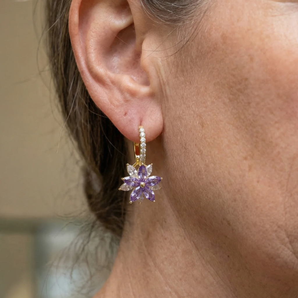 Pendientes Amethelis Flora · Dorado