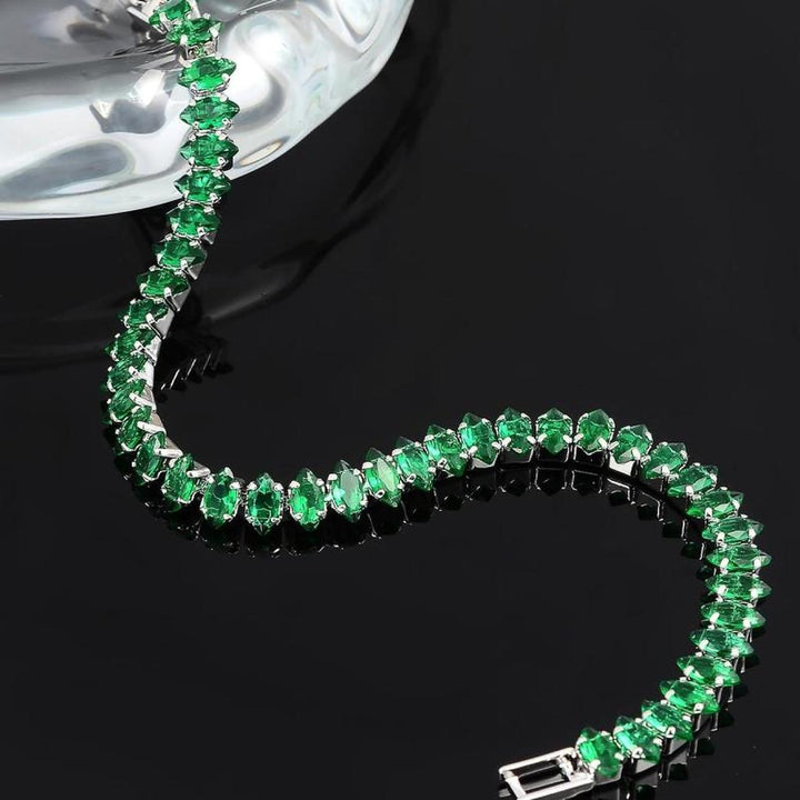 Pulsera con piedras verde esmeralda