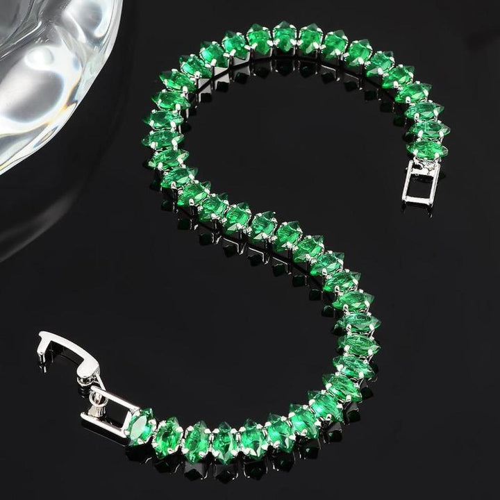Pulsera con piedras verde esmeralda