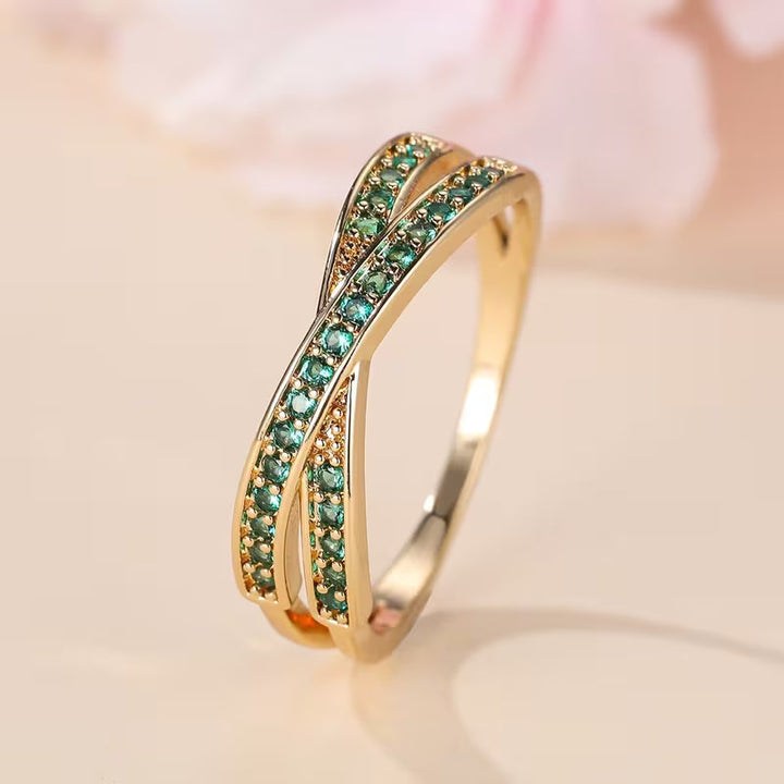 Anillo verde esmeralda · Dorado