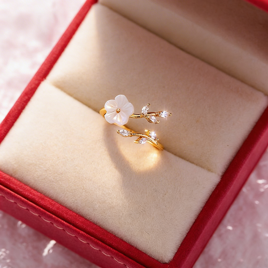 Anillo flor de primavera ajustable · Dorado