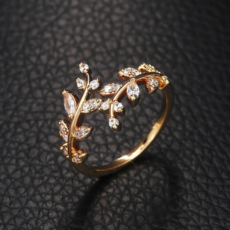 Anillo de vid ajustable · Dorado