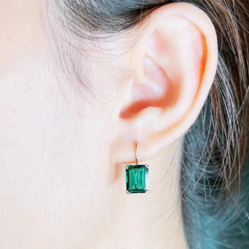 Pendientes Mila verde esmeralda · Dorado