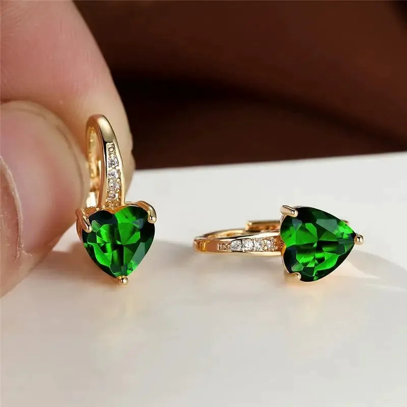 Pendientes de corazón verde esmeralda · Rosado
