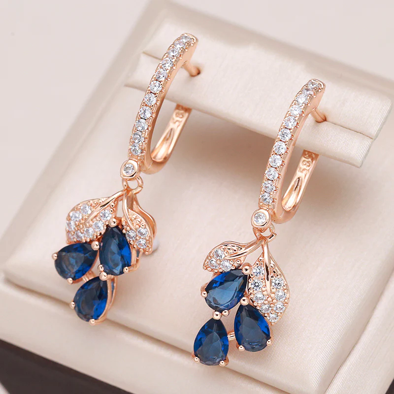 Pendientes largos azules · Rosado
