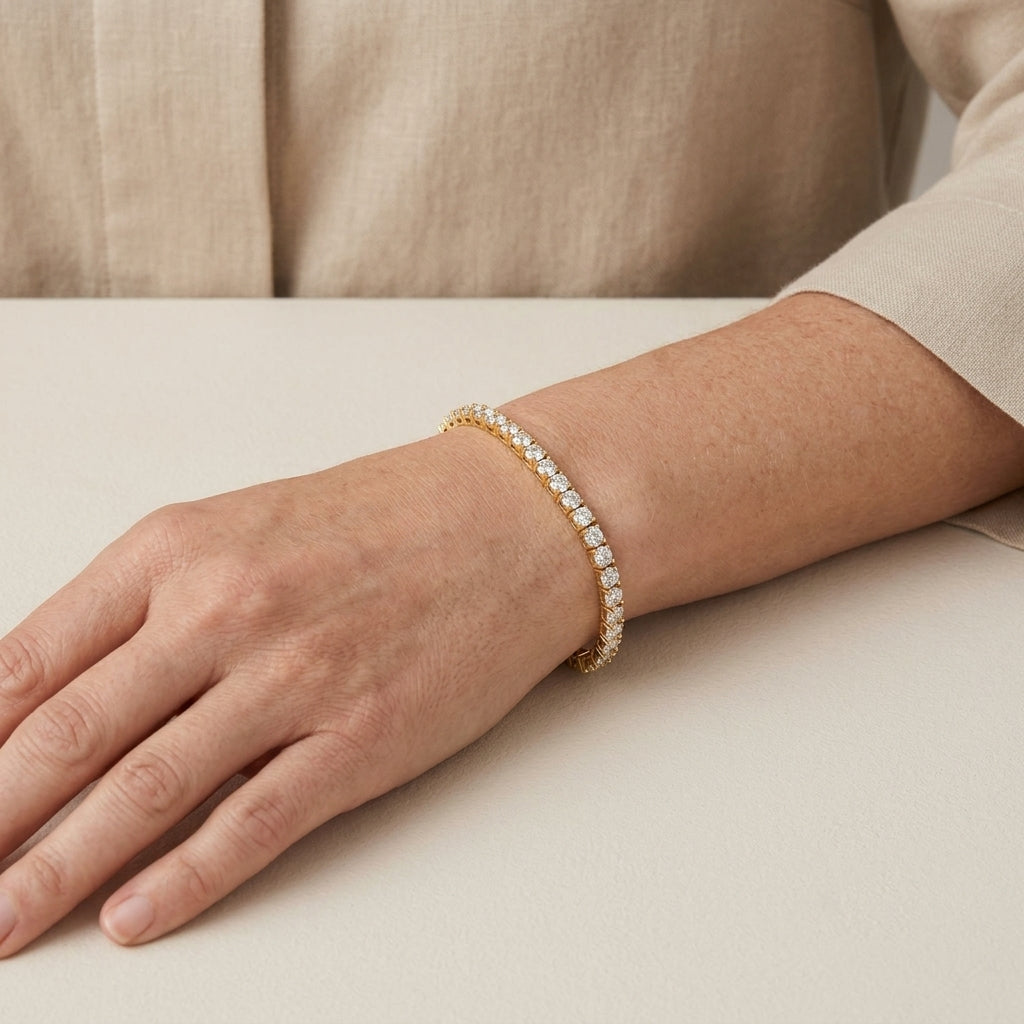 Pulsera tenis con brillos · Dorado