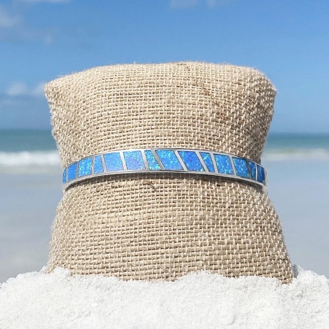 Pulsera de efecto ópalo azul · Plateado