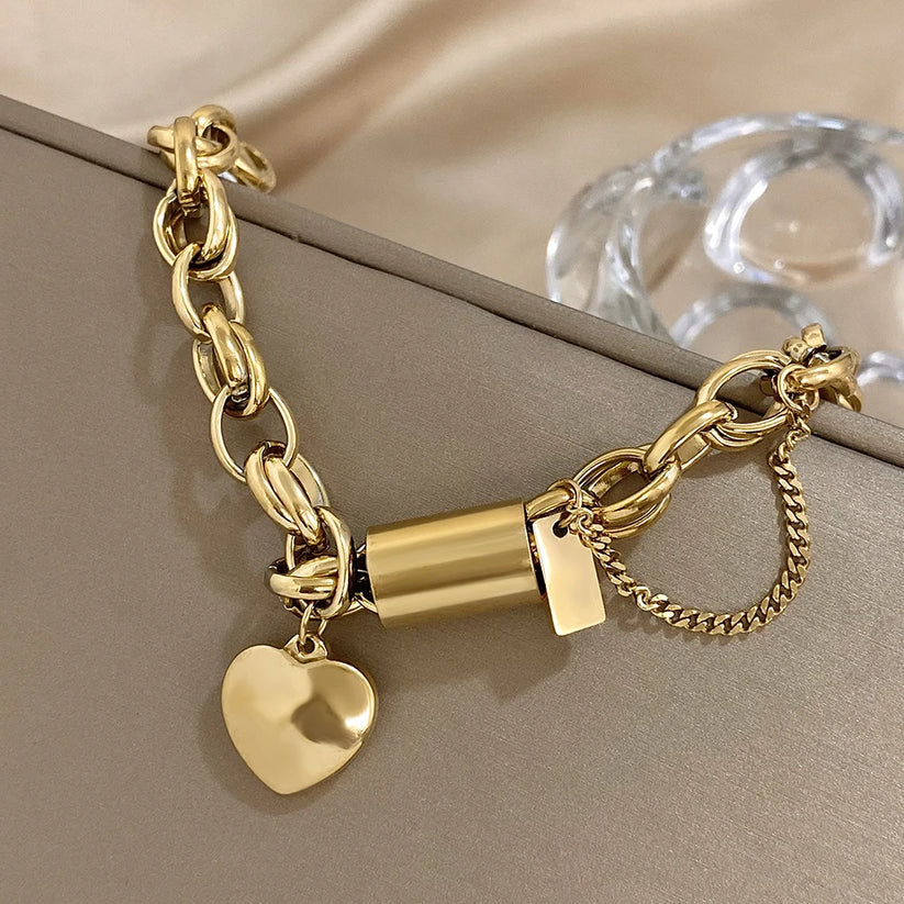 Pulsera gruesa · Dorado o plateado