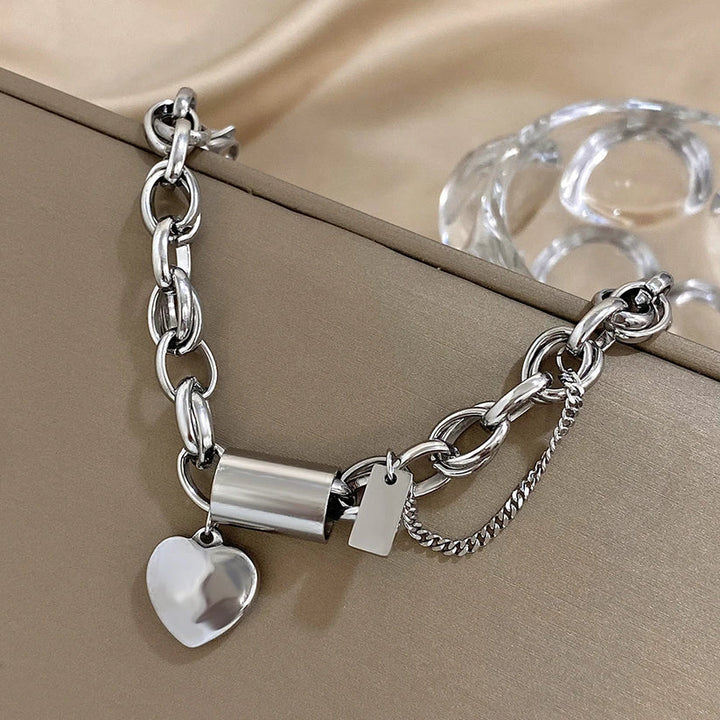 Pulsera gruesa · Dorado o plateado