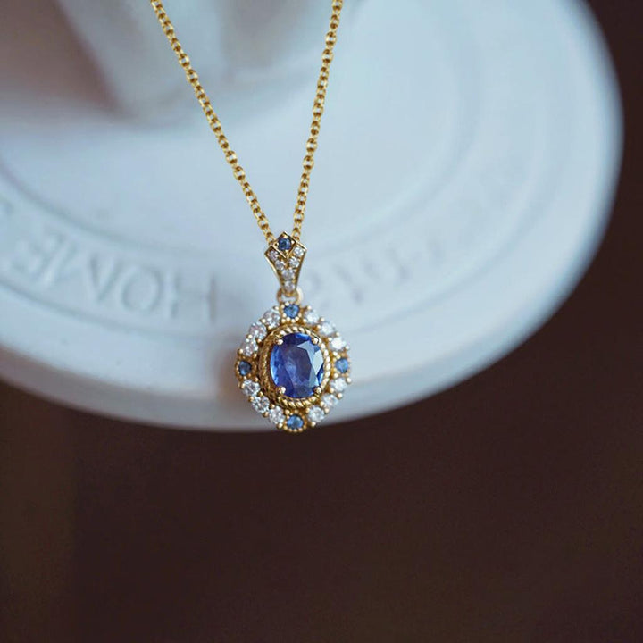 Collar Celeste Royale con colgante · Dorado