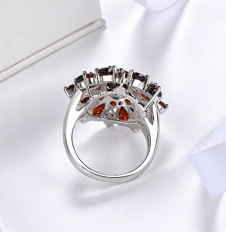 Anillo Flor escarlata · Plateado