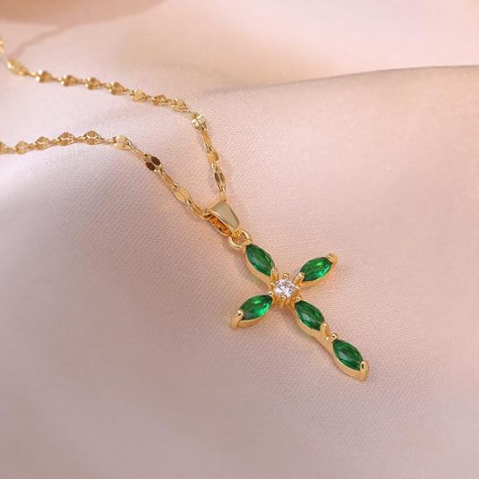 Collar de cruz verde esmeralda · Dorado