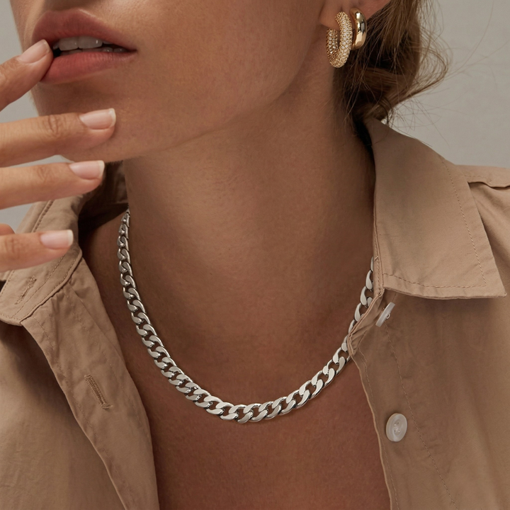 Collar de eslabones gruesos estilo cubano