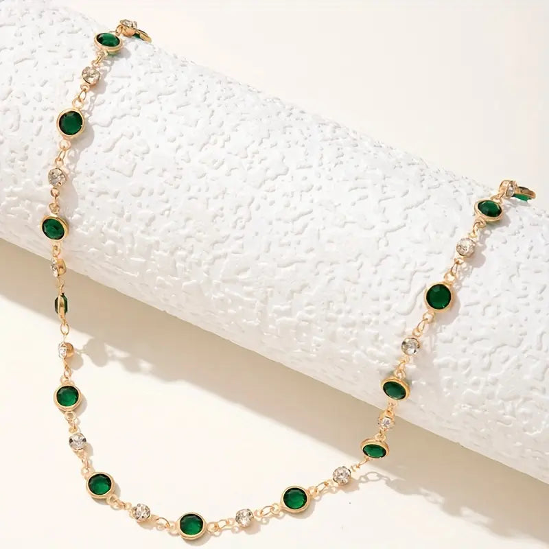 Collar Élira Vescari · Dorado