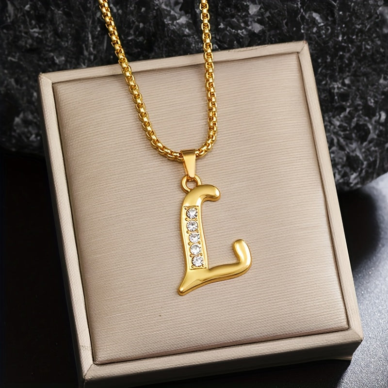 Collar con inicial y brillo · Dorado