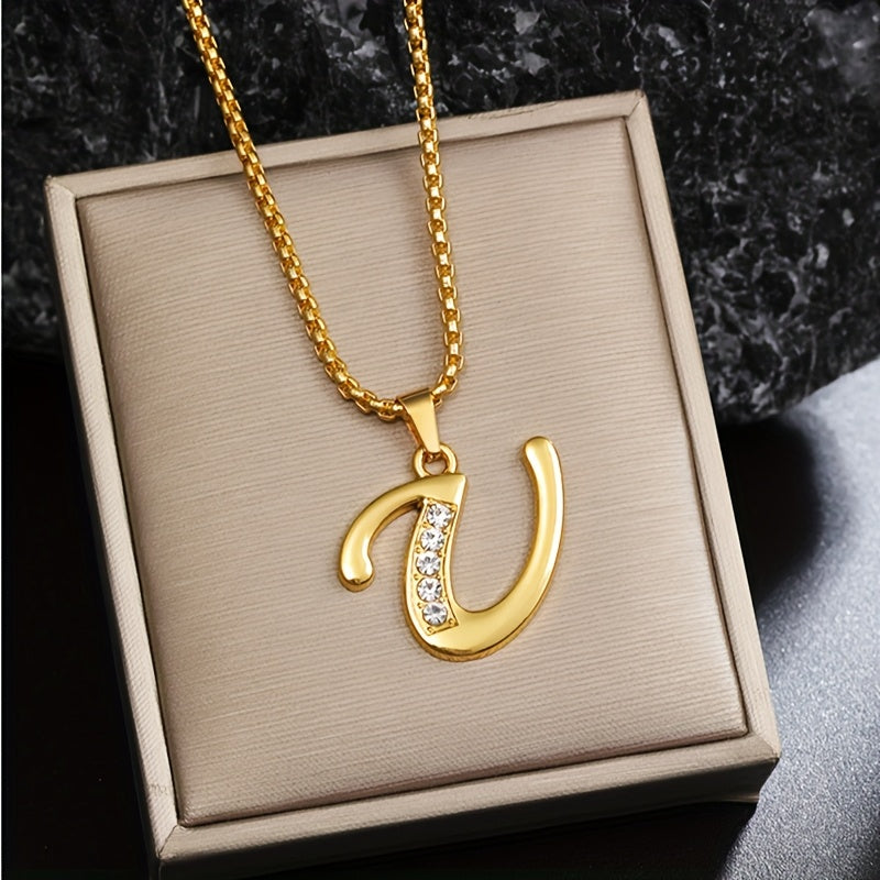 Collar con inicial y brillo · Dorado