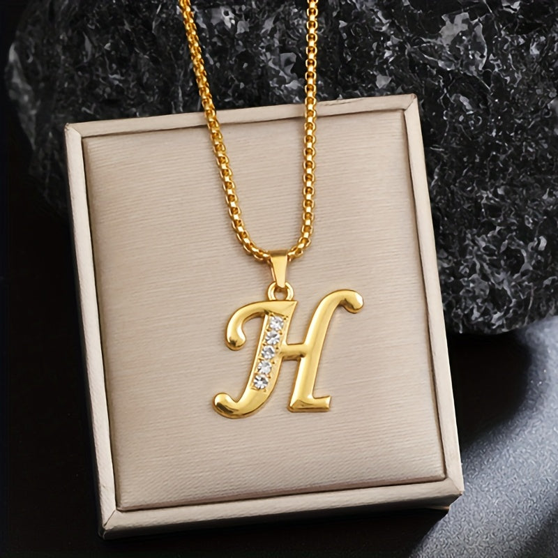 Collar con inicial y brillo · Dorado