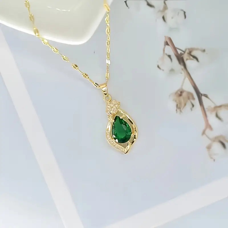 Collar Liana Moretti · Dorado