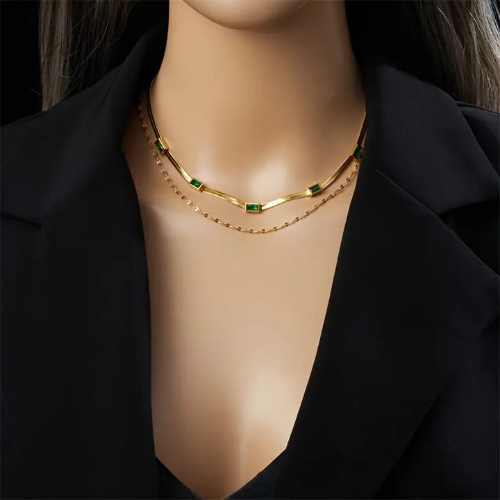 Collar retro de doble capa Sorella · Dorado