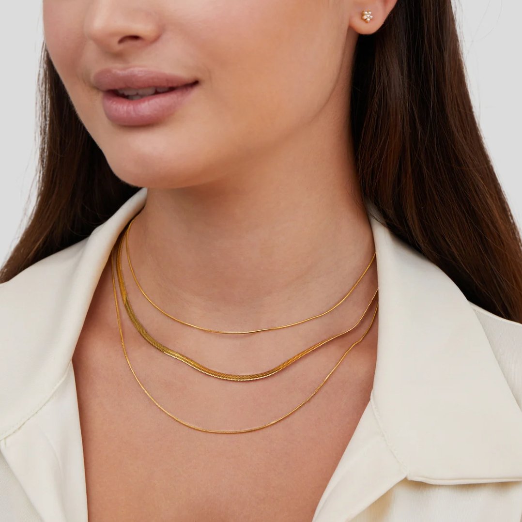 Collar de varias capas · Dorado