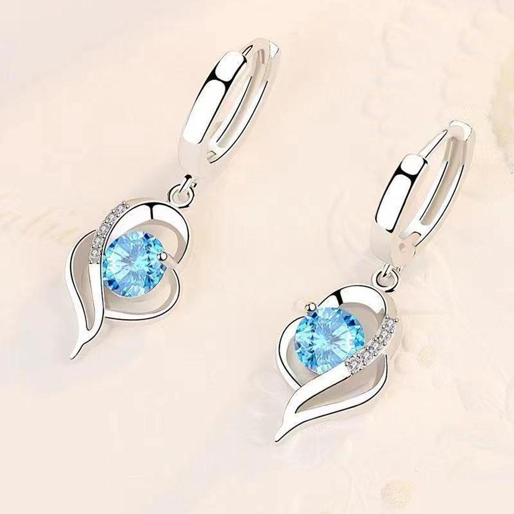 Pendientes de gota Eclipse con corazón · Plateado