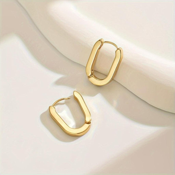 Pendientes de aro geométricos · Dorado o plateado