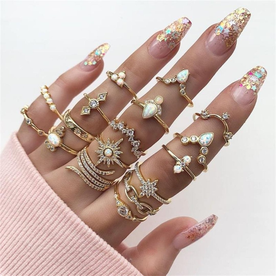 Set premium de 8 a 12 anillos · Dorado