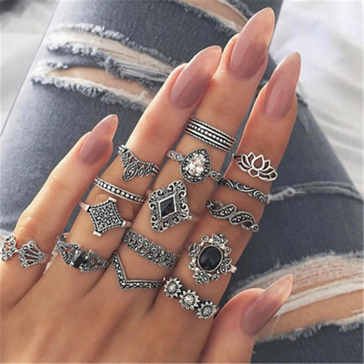Set premium de 8 a 12 anillos · Dorado