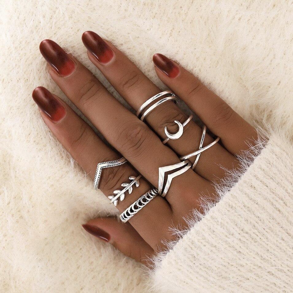 Set premium de 8 a 12 anillos · Dorado