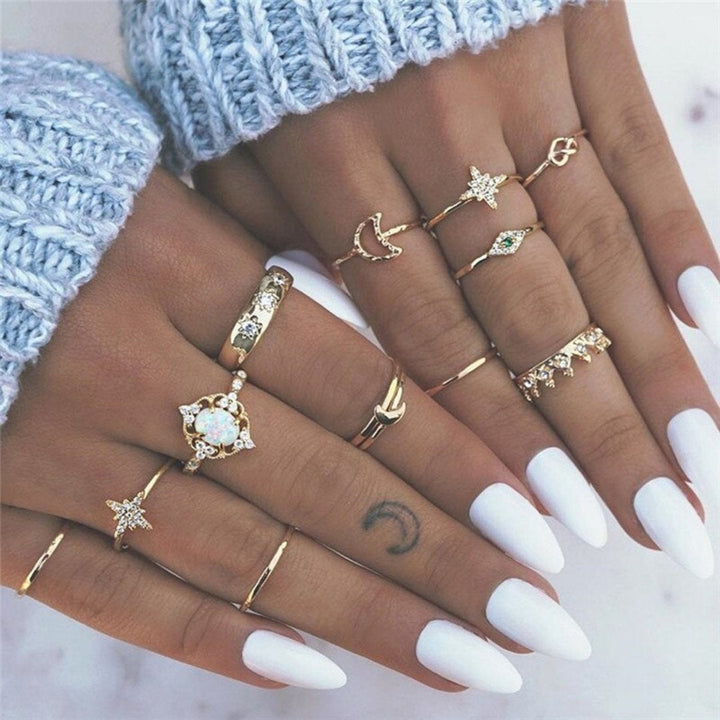 Set premium de 8 a 12 anillos · Dorado