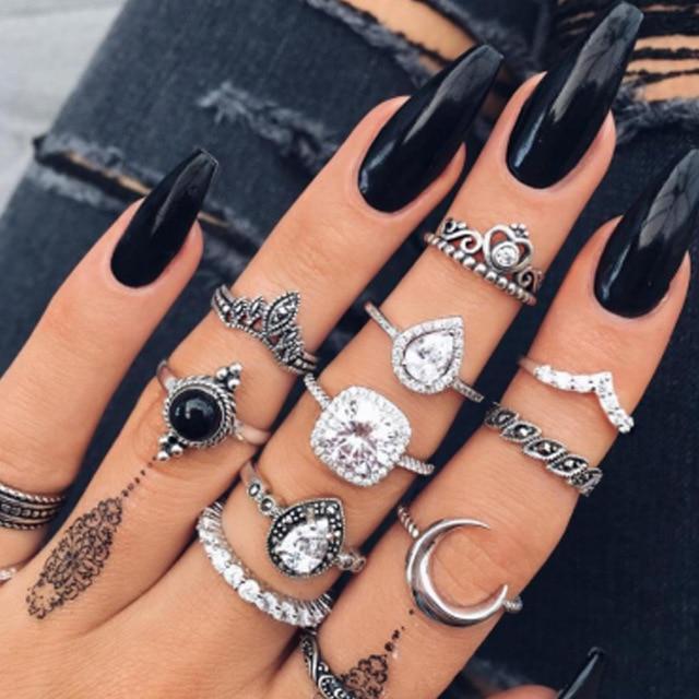 Set premium de 8 a 12 anillos · Dorado
