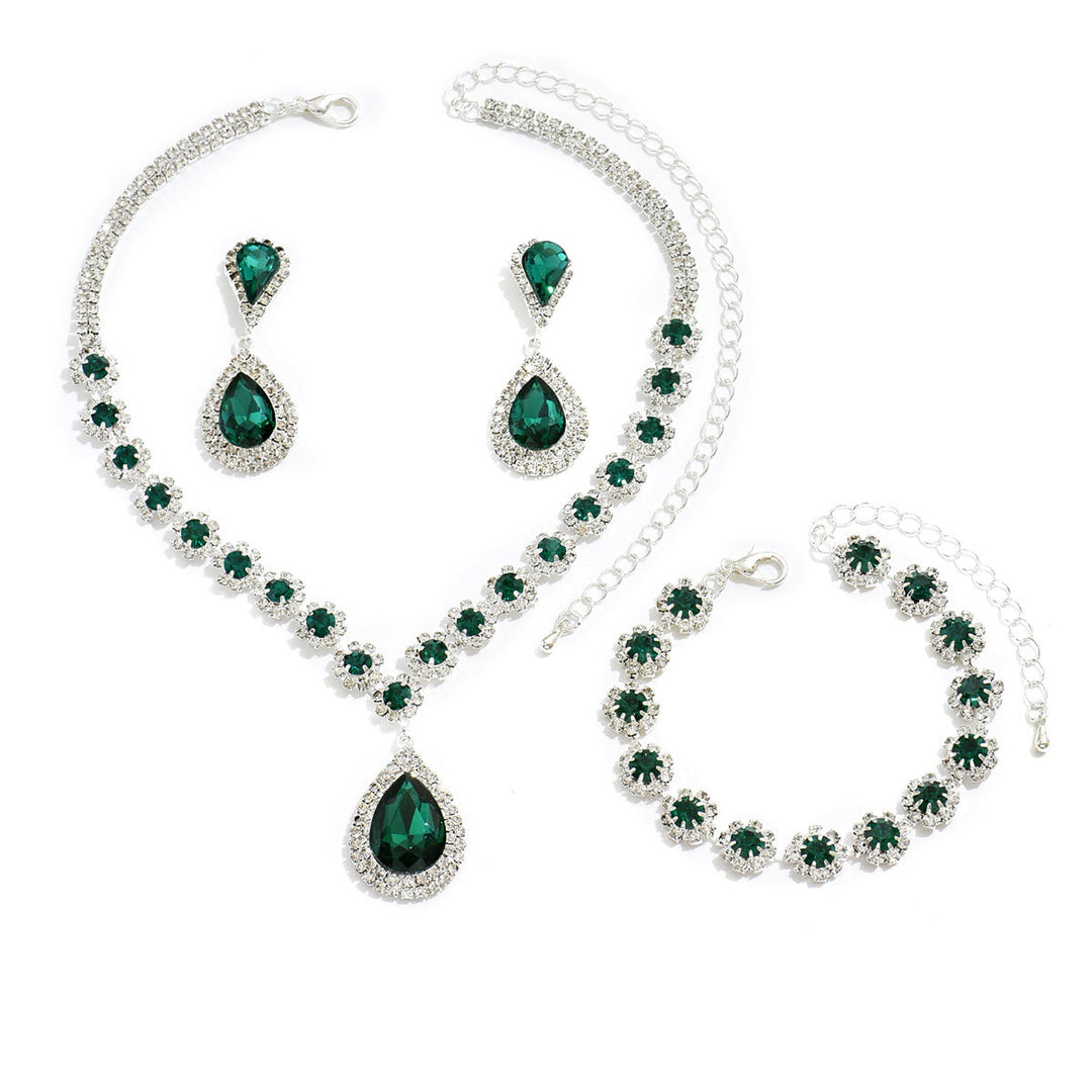 Conjunto de tres joyas para novias · Plateado