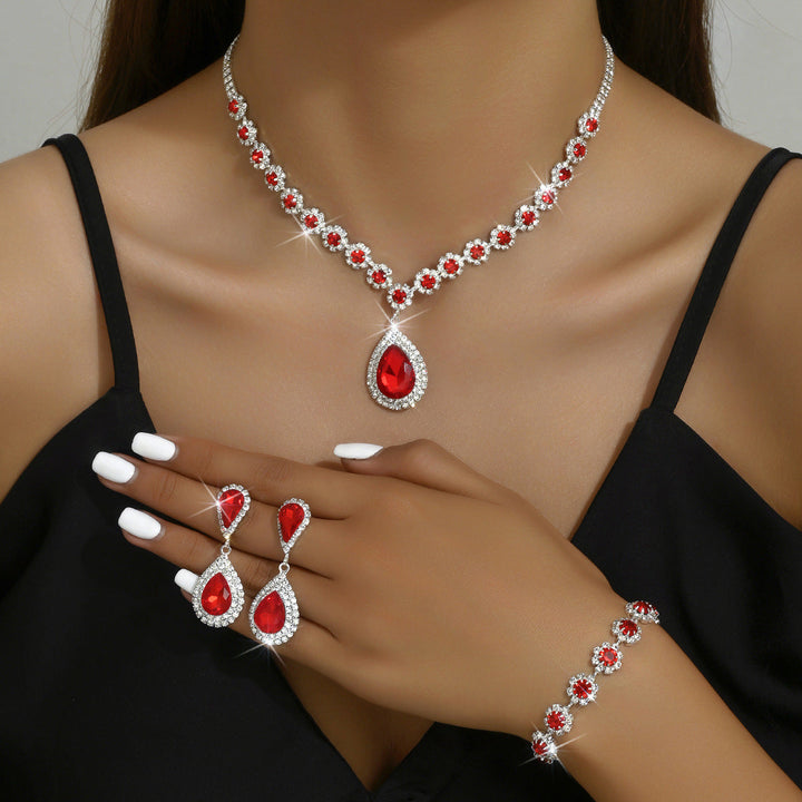 Conjunto de tres joyas para novias · Plateado