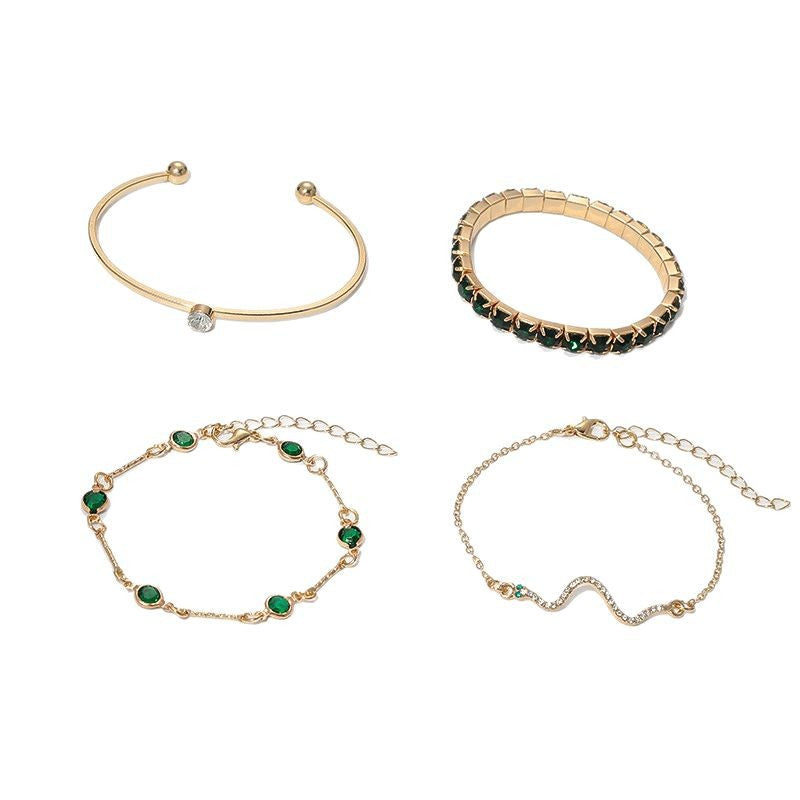 Set de pulseras verde esmeralda · Dorado