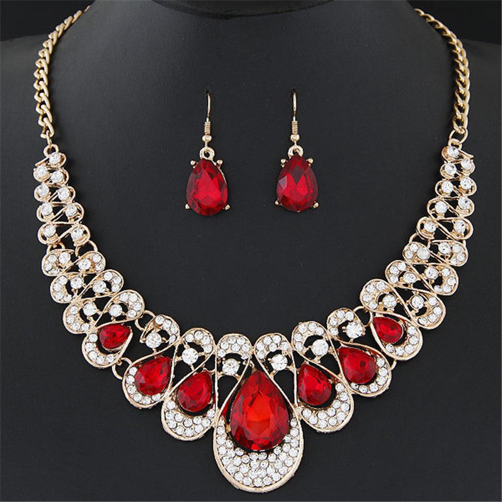 Conjunto Maivina · Dorado
