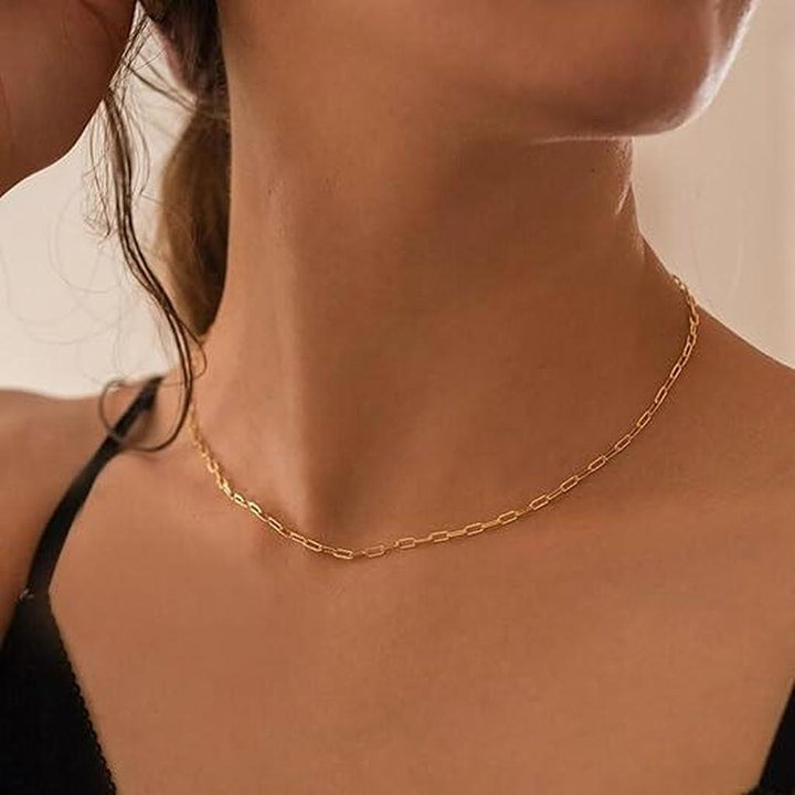 Collar de varias capas rojo rubí con cadena de eslabones · Dorado