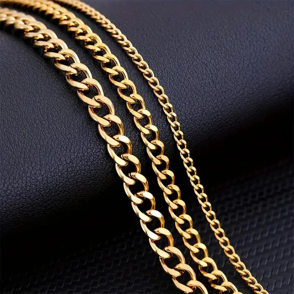 Collar de cadena barbada para hombre · Dorado, plateado o negro