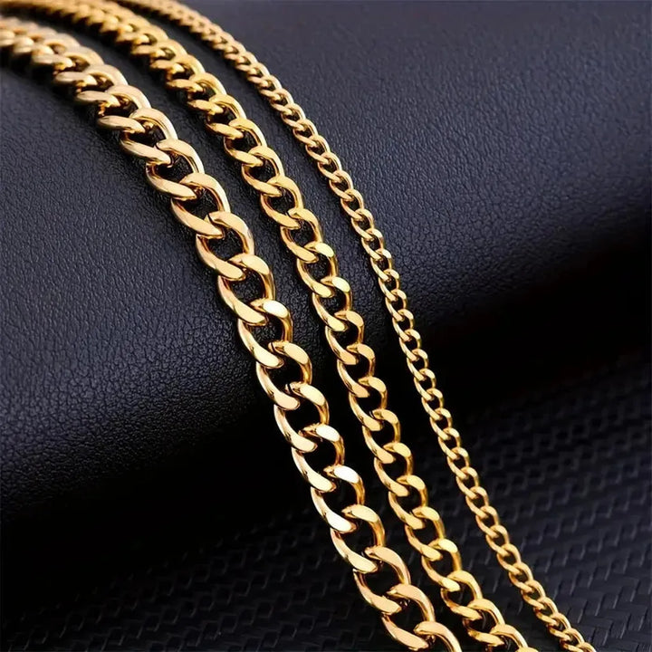 Collar de cadena barbada para hombre · Dorado, plateado o negro