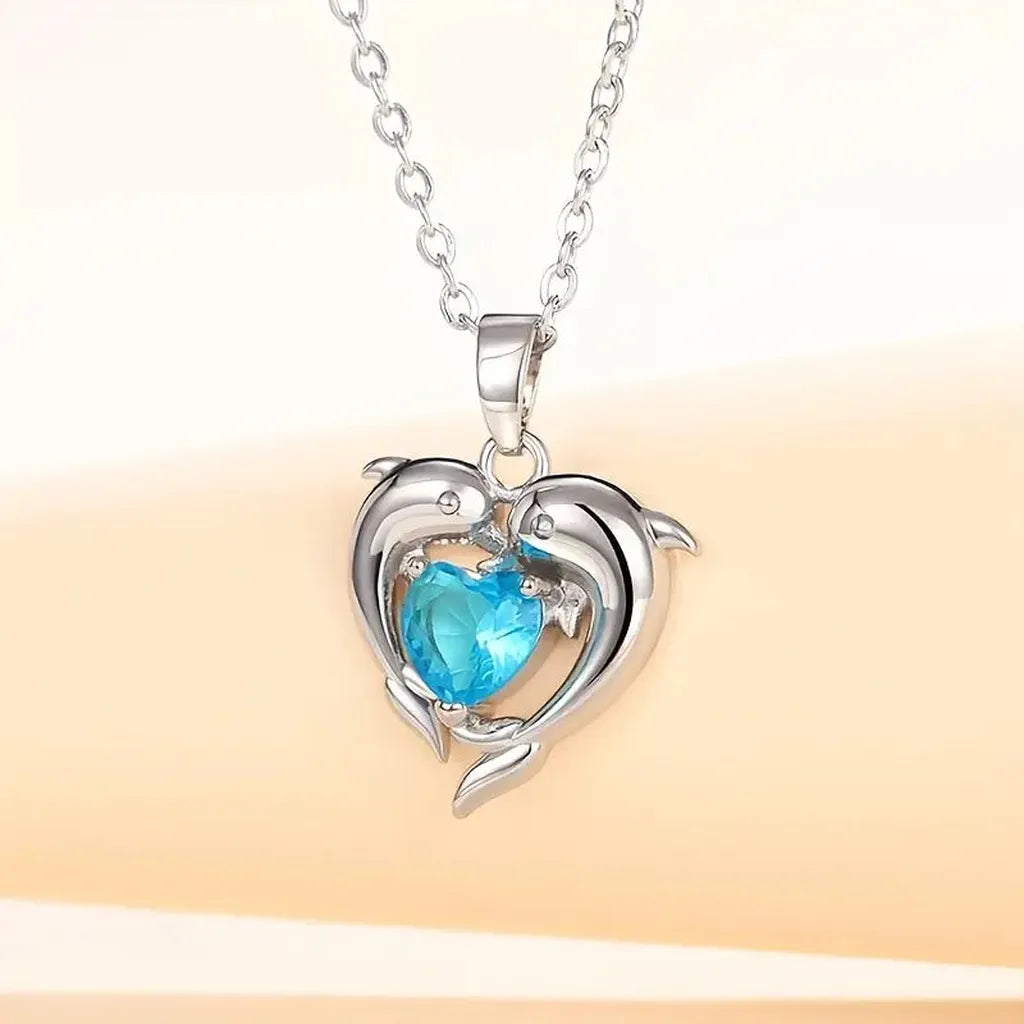 Collar Corazones gemelos del océano · Plateado