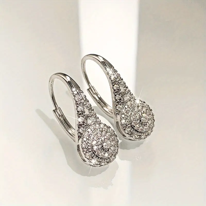 Pendientes de gota con brillos · Plateado