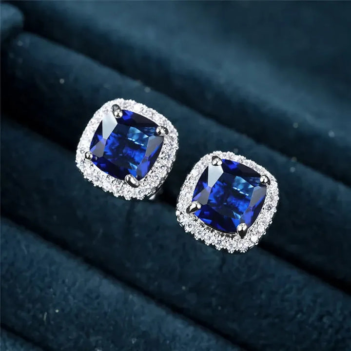 Pendientes de botón cuadrados azul zafiro · Plateado
