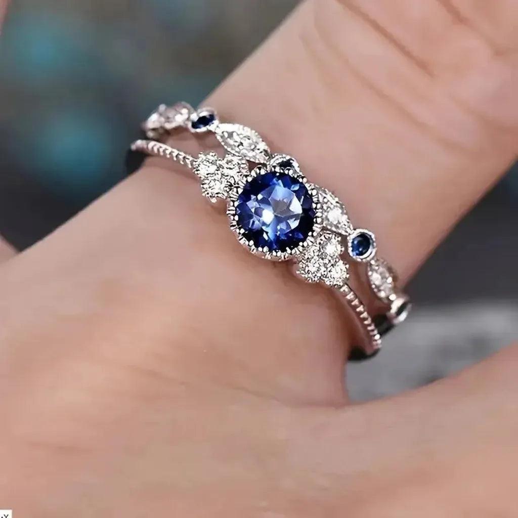 Set de anillos corona Sapphriel · Plateado
