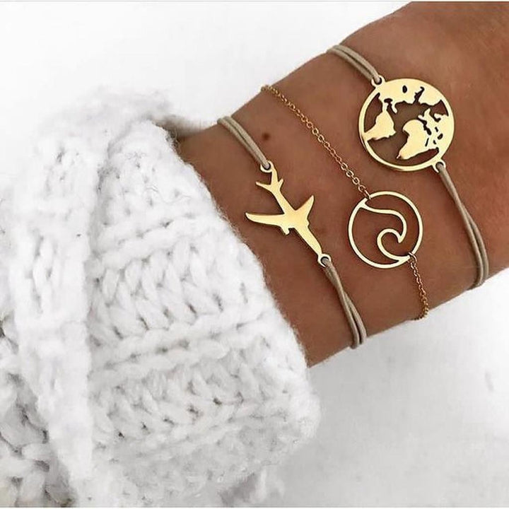 Set de pulseras boho para combinar · Dorado