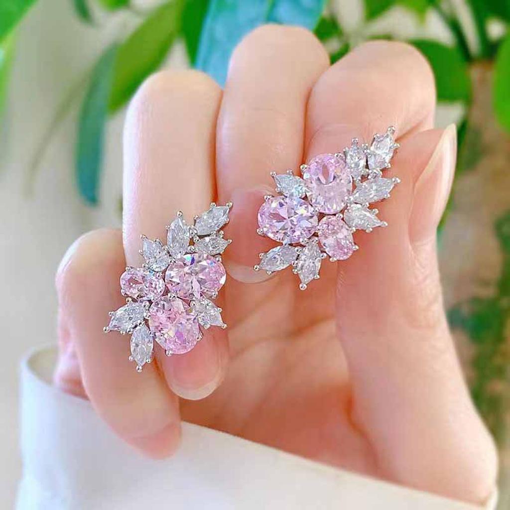 Pendientes Talia de flor · Plateado