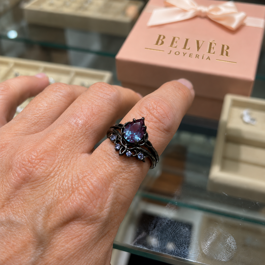 Anillo de capas violeta