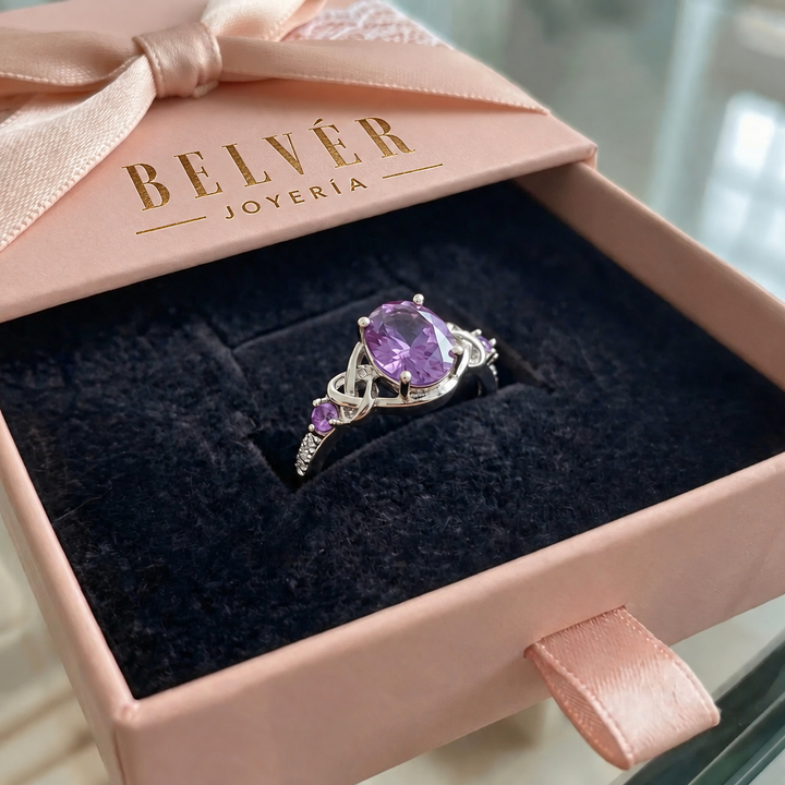 Anillo nudo violeta · Plateado
