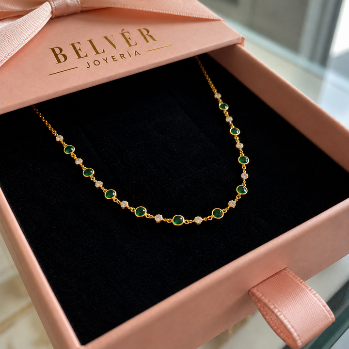 Collar Élira Vescari · Dorado