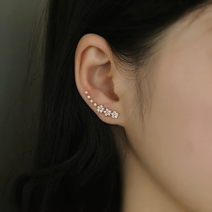 Pendientes trepadores de flores · Dorado, plateado o rosado
